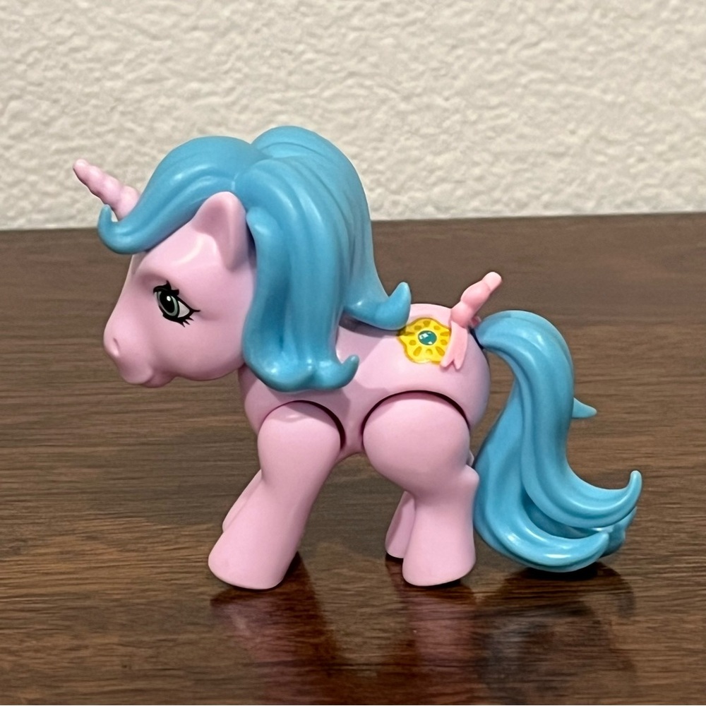 My Little Pony The Loyal Subjects Princess Sparkle Action Vinyl Figurine